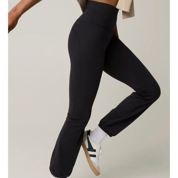 Offline by Aerie NWT the hugger elastic cuff leggings size small - Picture 3 of 16